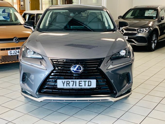 LEXUS NX 300H - 5728 - 4