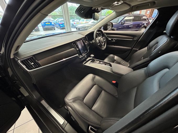 VOLVO V90 D5 POWERPULSE CROSS COUNTRY AWD - 5803 - 2