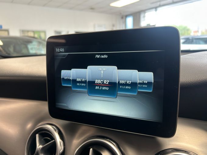 MERCEDES GLA-CLASS GLA 200 D AMG LINE - 5801 - 19