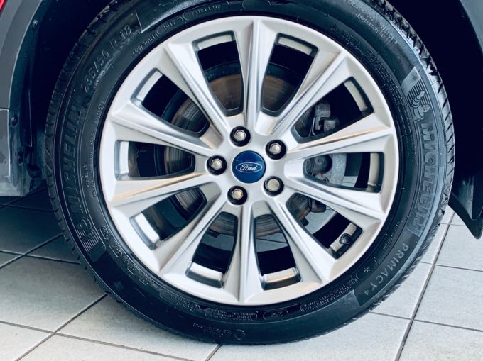 FORD KUGA TITANIUM EDITION - 5057 - 25