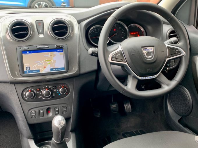 DACIA SANDERO STEPWAY COMFORT TCE - 5787 - 12