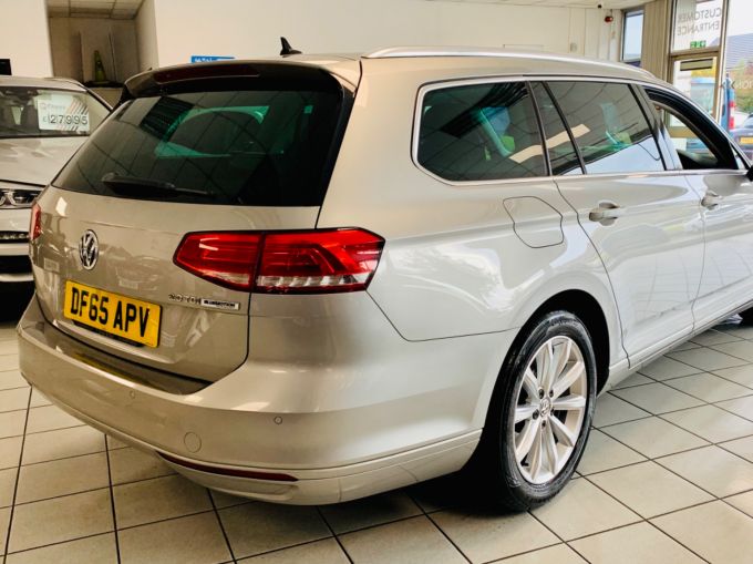 VOLKSWAGEN PASSAT SE BUSINESS TDI BLUEMOTION TECHNOLOGY - 5869 - 7