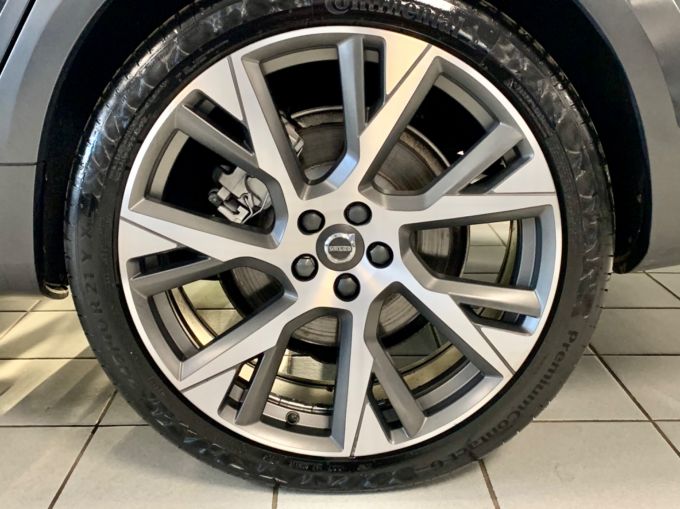 VOLVO V90 D4 CROSS COUNTRY PRO AWD - 5893 - 29