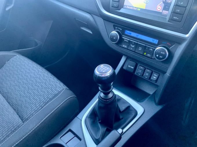 TOYOTA AURIS DUAL VVT-I ICON PLUS - 5828 - 20