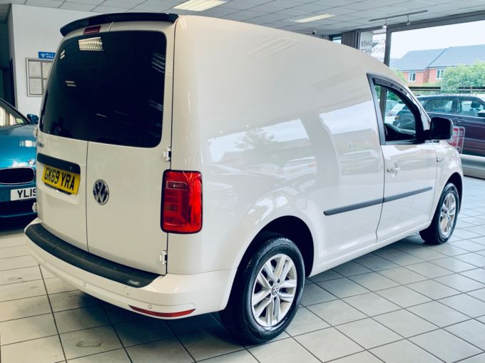 VOLKSWAGEN CADDY C20 TDI HIGHLINE - 5014 - 8