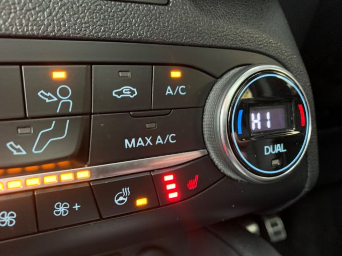 FORD KUGA ST-LINE X EDITION ECOBLUE AWD - 5938 - 18