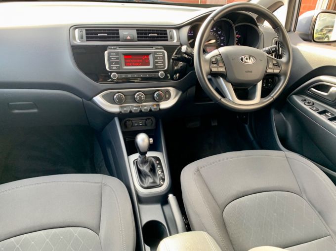 KIA RIO 2 - 5867 - 13