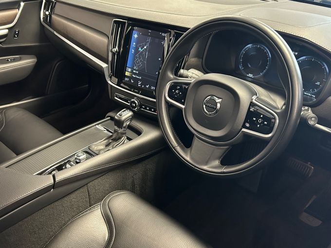 VOLVO V90 D5 POWERPULSE CROSS COUNTRY AWD - 5803 - 20