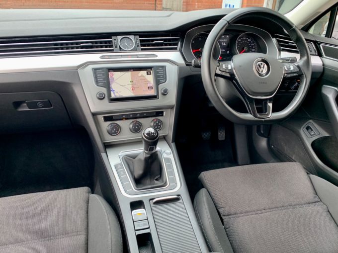 VOLKSWAGEN PASSAT SE BUSINESS TDI BLUEMOTION TECHNOLOGY - 5869 - 11
