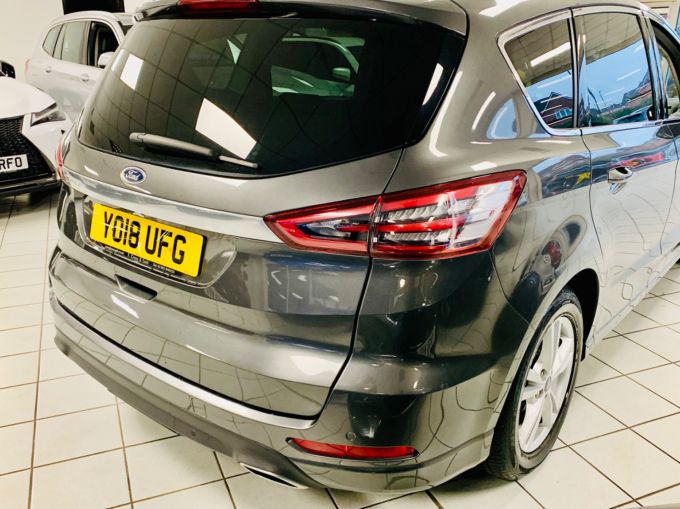 FORD S-MAX TITANIUM TDCI X-PACK - 5930 - 6