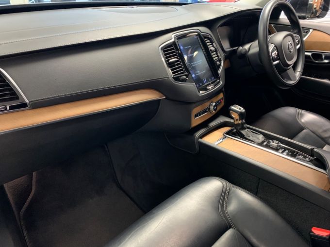 VOLVO XC90 D5 POWERPULSE INSCRIPTION AWD - 5931 - 14