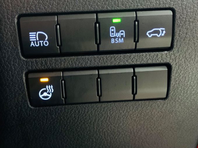 LEXUS NX 300H - 5908 - 23