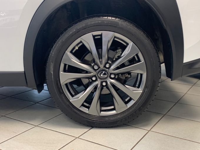 LEXUS UX 250H F SPORT - 5771 - 25