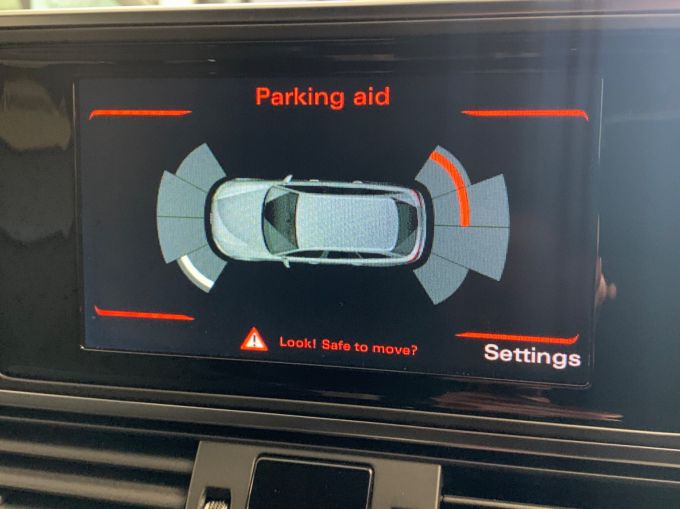 AUDI A6 AVANT TFSI BLACK EDITION - 5981 - 20