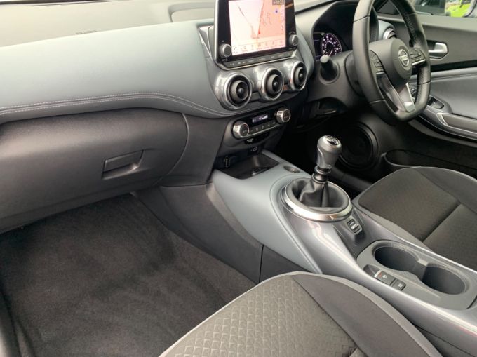 NISSAN JUKE DIG-T N-CONNECTA - 5859 - 11