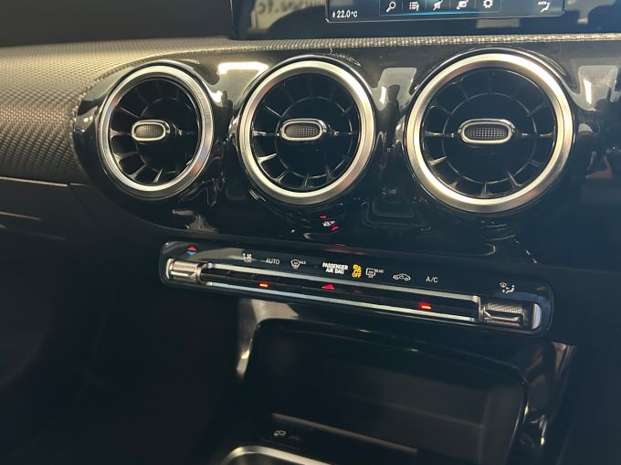MERCEDES A-CLASS A 180 SE - 5691 - 23
