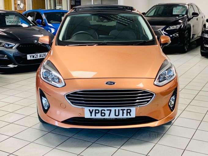 FORD FIESTA B AND O PLAY TITANIUM - 5904 - 3