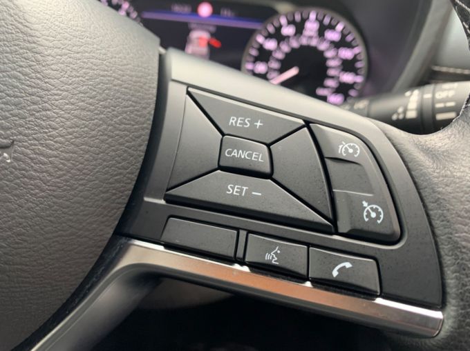 NISSAN JUKE DIG-T N-CONNECTA - 5859 - 18