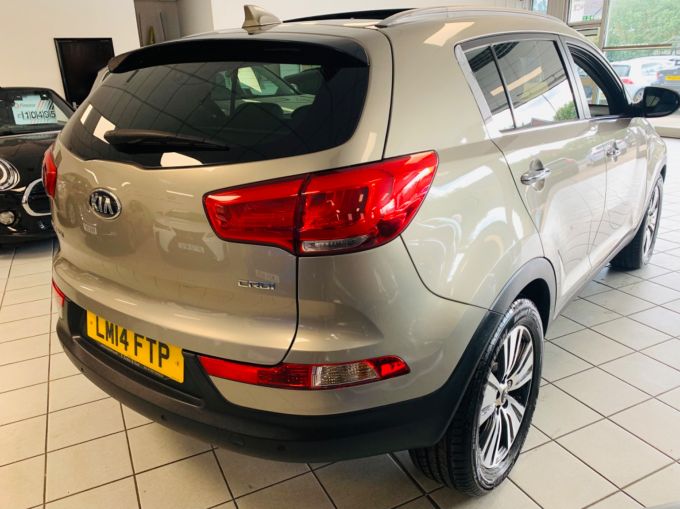 KIA SPORTAGE CRDI KX-4 - 5815 - 7