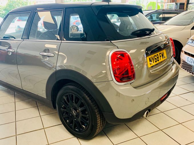 MINI HATCH COOPER - 5749 - 9