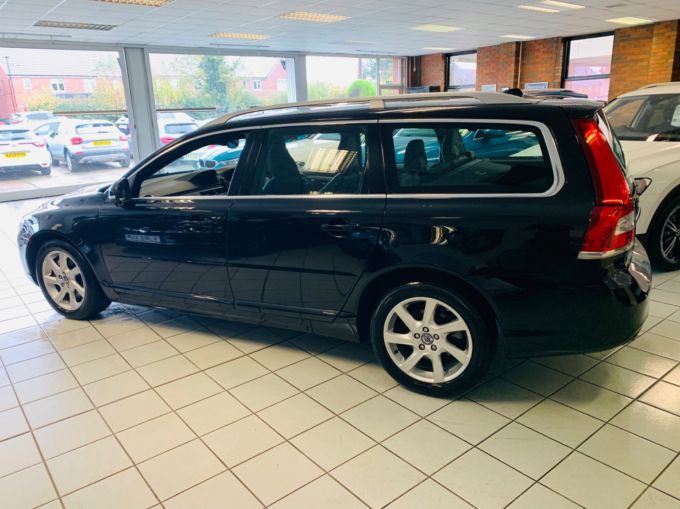VOLVO V70 D5 SE LUX SAT NAV - 5163 - 8