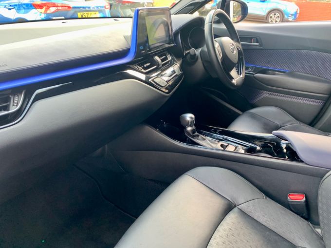 TOYOTA CHR DYNAMIC - 5768 - 2