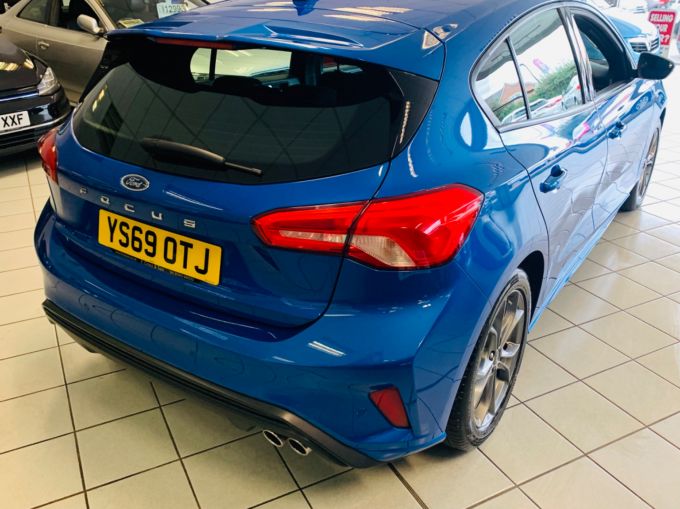 FORD FOCUS ST-LINE - 5127 - 6