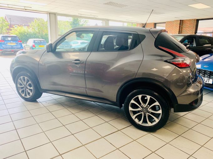 NISSAN JUKE TEKNA XTRONIC - 5675 - 9