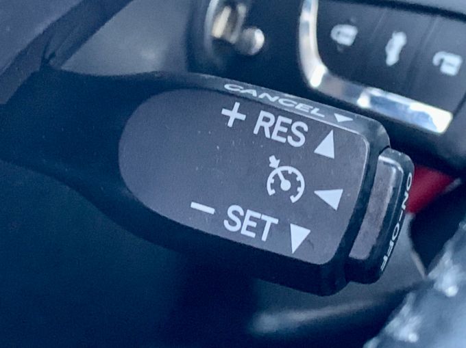 TOYOTA AURIS DUAL VVT-I ICON PLUS - 5828 - 22