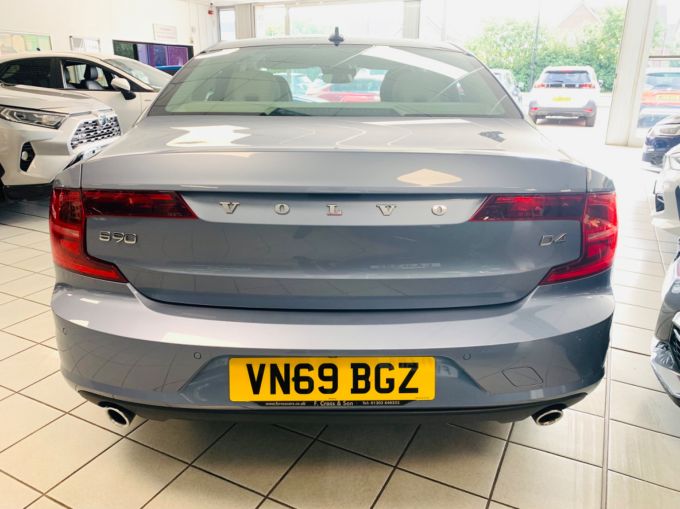 VOLVO S90 D4 MOMENTUM PLUS - 5767 - 7