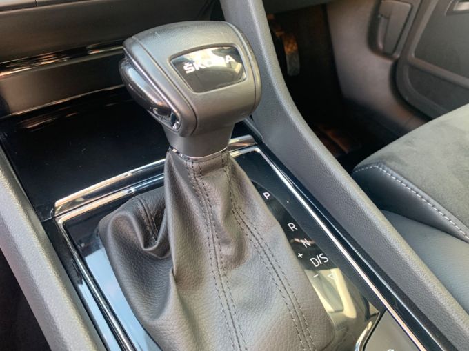SKODA KODIAQ SE L TDI SCR DSG - 5831 - 14