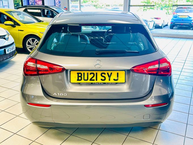 MERCEDES A-CLASS A 180 SE - 5691 - 9