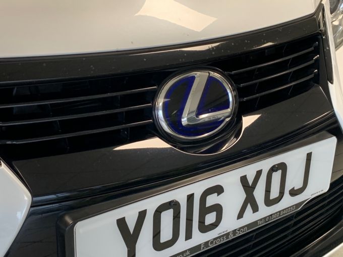 LEXUS CT 200H SPORT - 5973 - 4