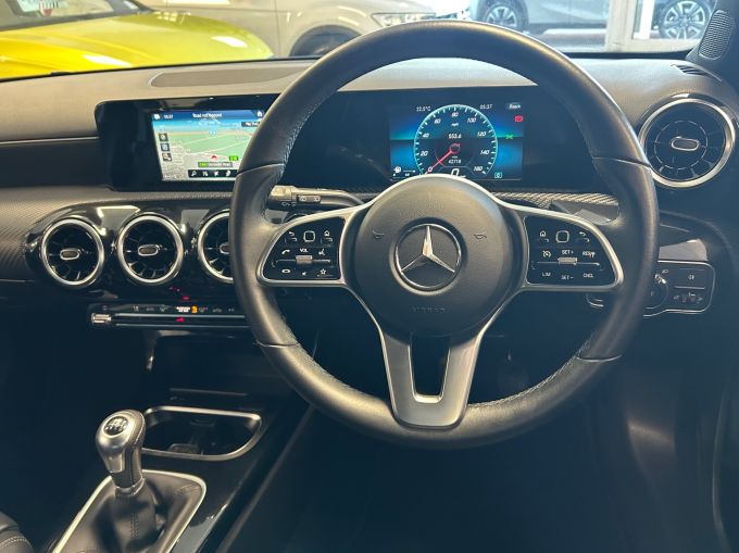 MERCEDES A-CLASS A 180 SE - 5691 - 16