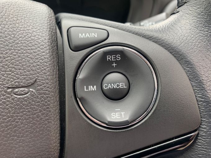 HONDA HR-V I-VTEC SE - 5738 - 17