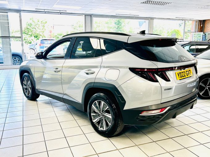 HYUNDAI TUCSON T-GDI SE CONNECT - 5688 - 11