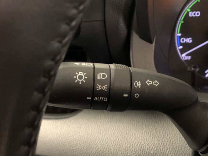 TOYOTA YARIS ICON FHEV - 5967 - 18