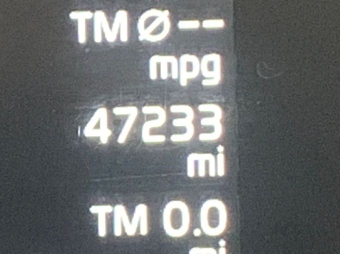 VOLVO XC60 T5 MOMENTUM AWD - 5717 - 23