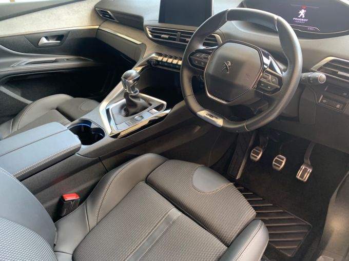 PEUGEOT 5008 BLUEHDI S/S GT - 5744 - 12