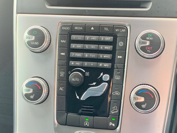 VOLVO V60 D4 CROSS COUNTRY LUX NAV AWD - 5888 - 19