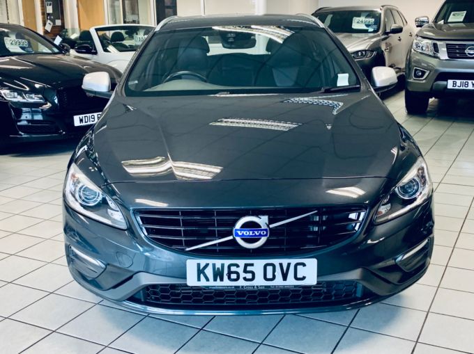 VOLVO V60 D3 R-DESIGN LUX NAV - 5133 - 4