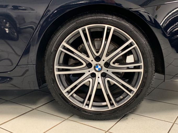 BMW 5 SERIES 520D XDRIVE M SPORT - 5886 - 25
