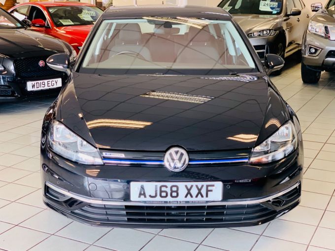 VOLKSWAGEN GOLF SE NAVIGATION TSI EVO DSG - 5106 - 3