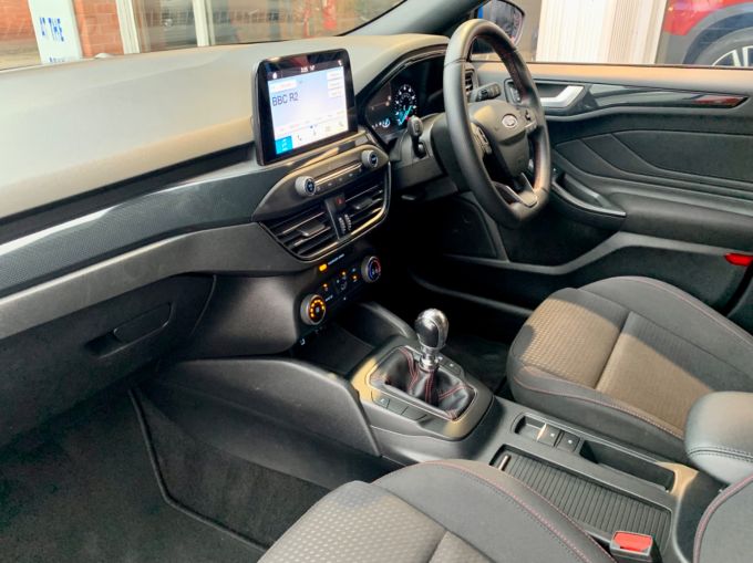 FORD FOCUS ST-LINE TDCI - 5891 - 2