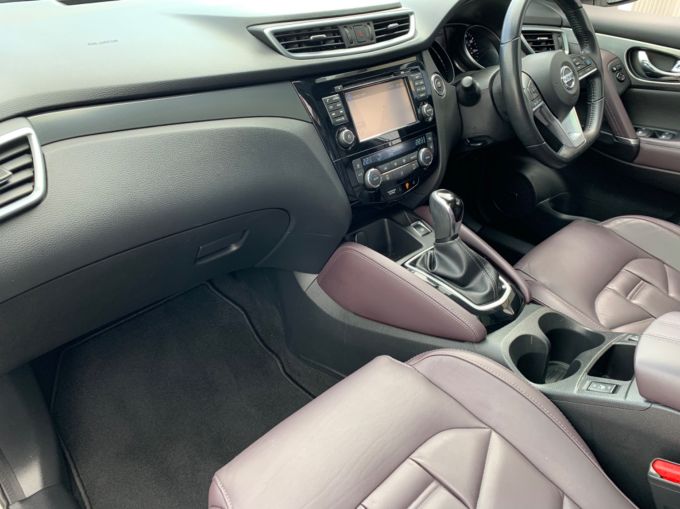 NISSAN QASHQAI DCI PILOT ONE EDITION - 5677 - 11