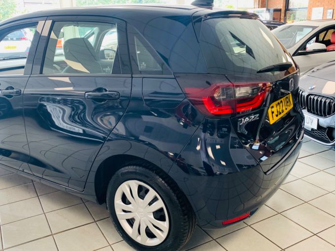 HONDA JAZZ I-MMD SE - 5766 - 8