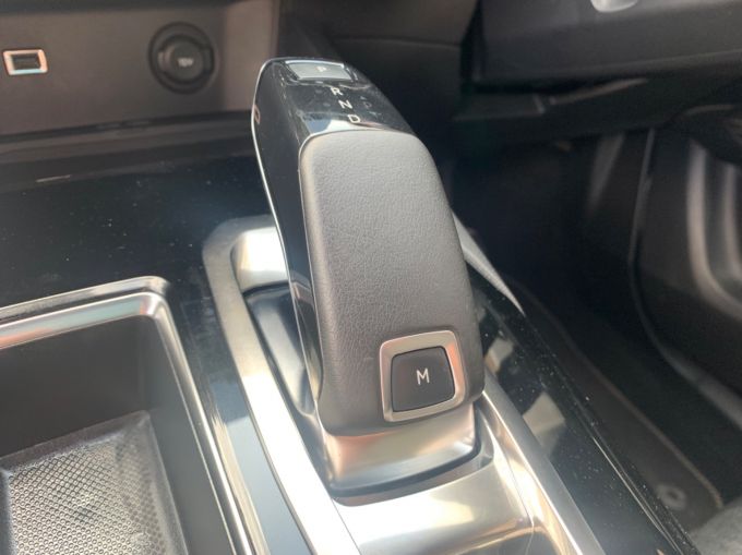 PEUGEOT 3008 PURETECH S/S GT LINE PREMIUM - 5825 - 16