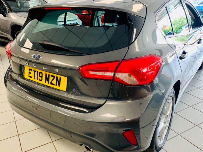 FORD FOCUS ZETEC TDCI - 5742 - 6