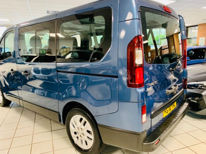 RENAULT TRAFIC SL28 SPORT ENERGY DCI - 5854 - 10