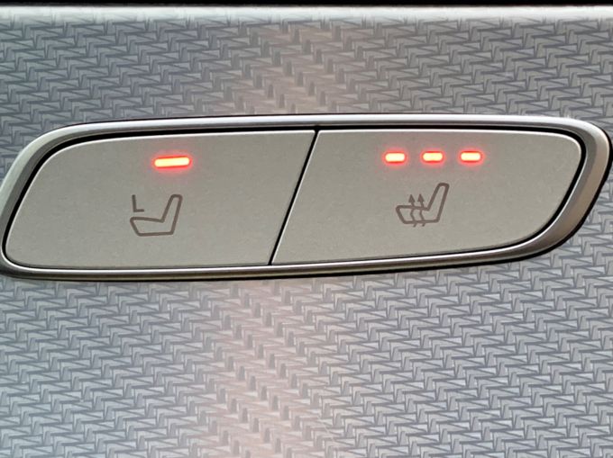 MERCEDES E-CLASS E 220 D SE - 5956 - 24